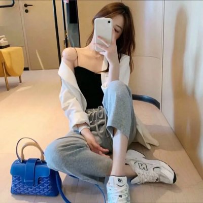 山中有些小精灵